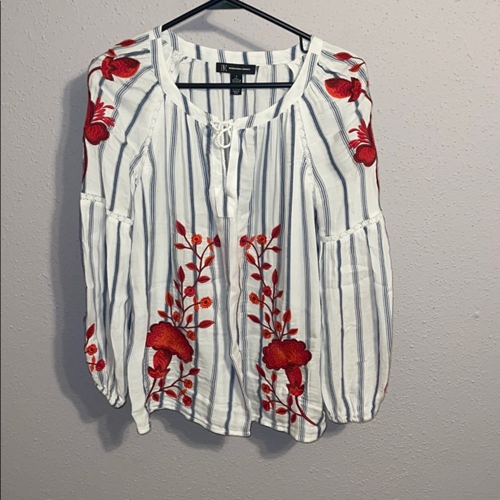 white and blue red flowers long sleeve blouse